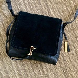 Vince Camuto 'Blena' Crossbody Bag in Black